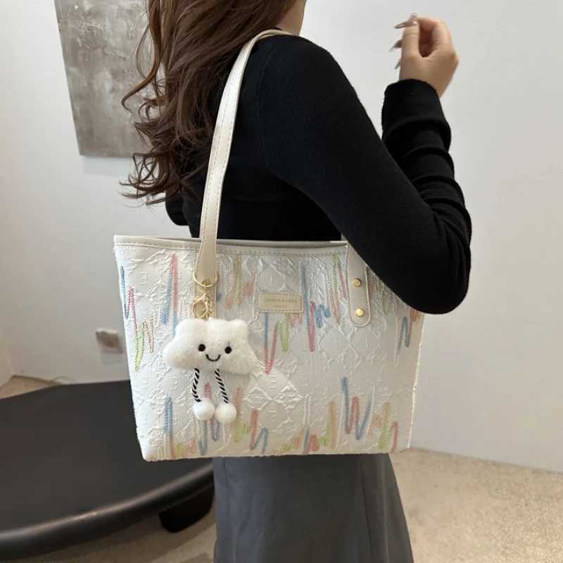 Leisure Commuting Large Capacity Bag for Women New Fashion College Student Class Shoulder Bag Striped Embroidered Tote BagsT251020