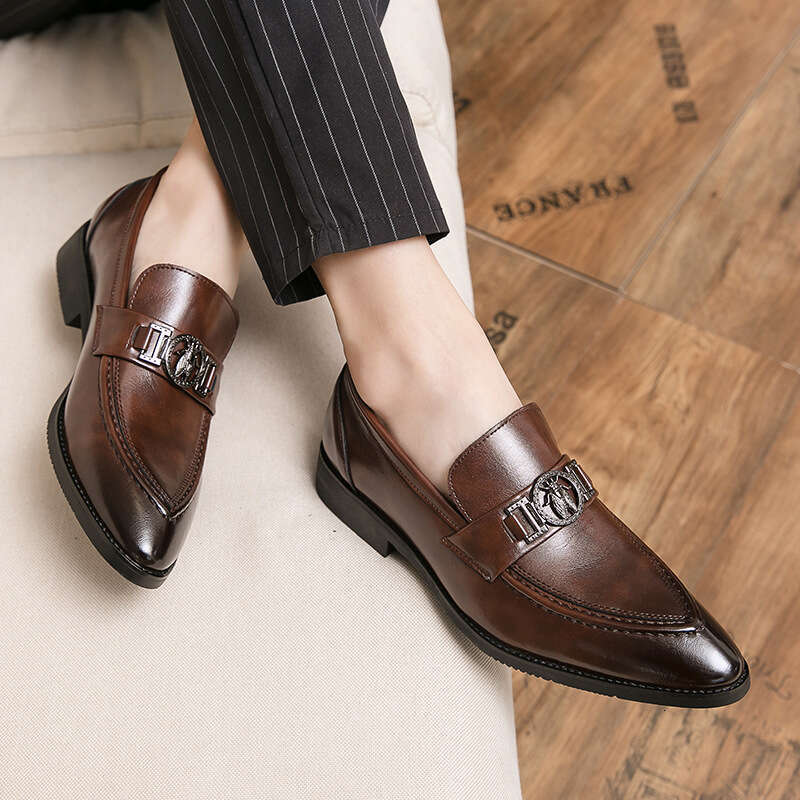 Free shipping spring and Autumn Pointed Toe Casual Lazy Business Formal British Joom Men's designer Leather Office Groom loafers Shoes