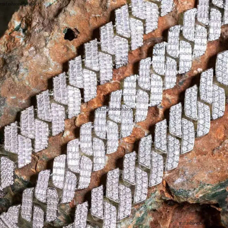 GRA Baguettes Moissanite Dia 20mm Wide Solid Sier With Cuban Link Chain for Mens Rapper Hip Hop Necklace