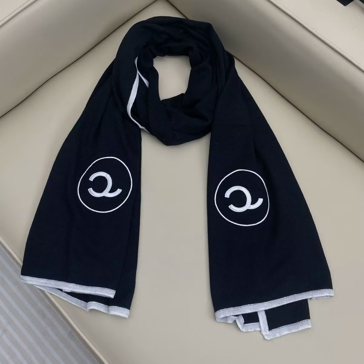 Cashmere Women Luxu… - image