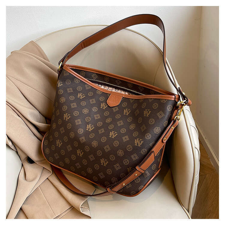 Fashion Womens Designer Bag Shoulder Bags Versatile Handbag for Women Commuting Tote Bag Large Capacity New Pattern Printed Shoulder Crossbody Bag