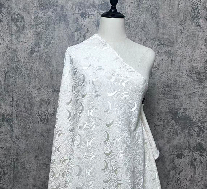 Elastic light relief three-dimensional rabbit head rose suit jacket with jacquard fabric.