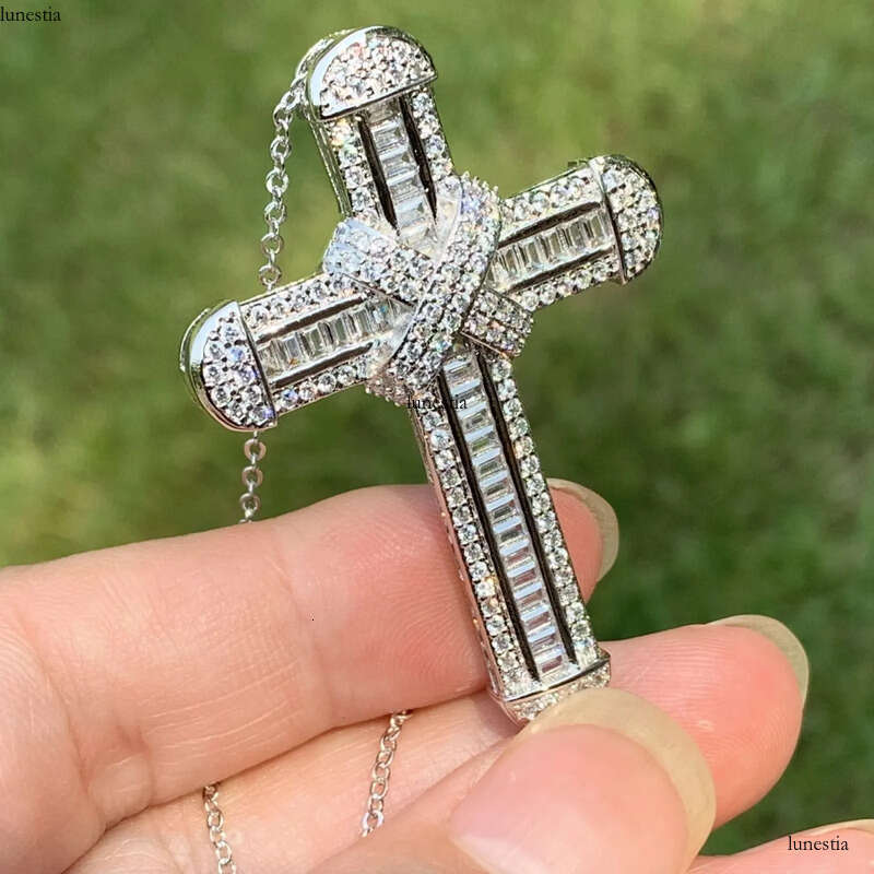 Classical Fashion Jewelry Sterling Sier Pave White Sapphire CZ Dia Gemstones Eternity Party Women Cross Pendant Wedding Necklace