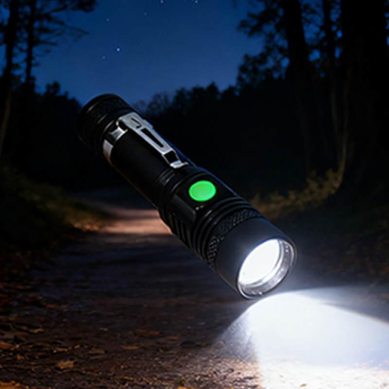 Versatile Waterproof Tactical Torch w/Beam Adjustment TS201