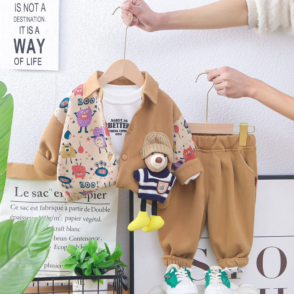 2025 New Hot Selling Fashionable Baby Block Three Piece Cub Set for Children's and Boys' Spring and Autumn Sets Free Shipping