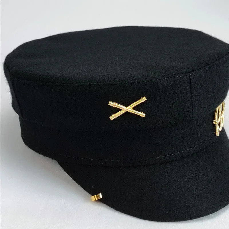 Earring Woolen sboy Caps for Women Letter RB Militray Hat Flat Top Cap Casual Gorras Visor Navy Hats 251104