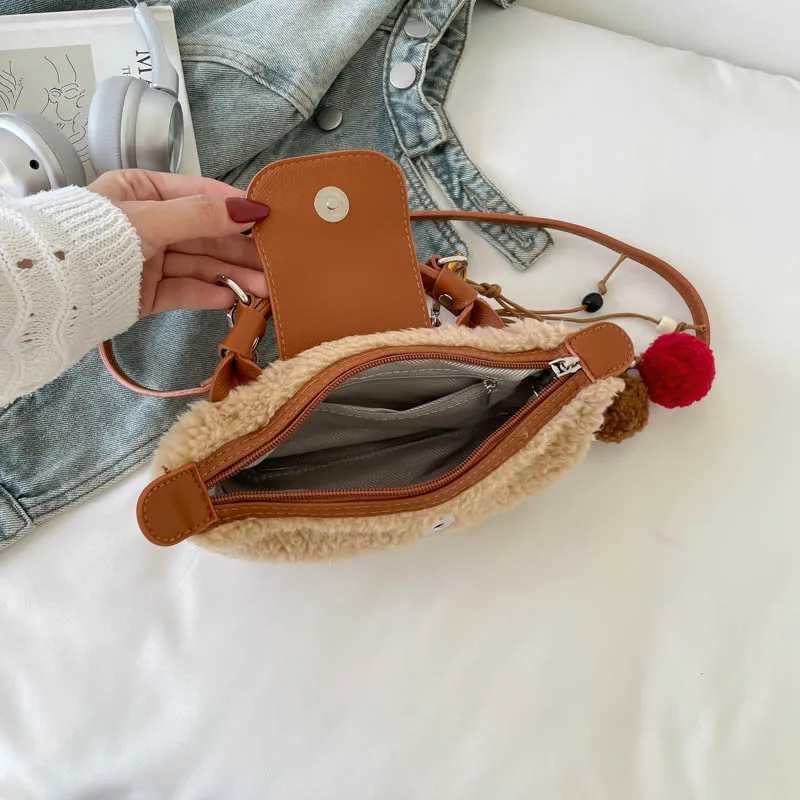 Khaki Lamb Woolen Handbag 2025 Winter Versatile Small Pu Leather Shoulder Crossbody Phone Bag Ladies Hobo Bag ClutchesT251020