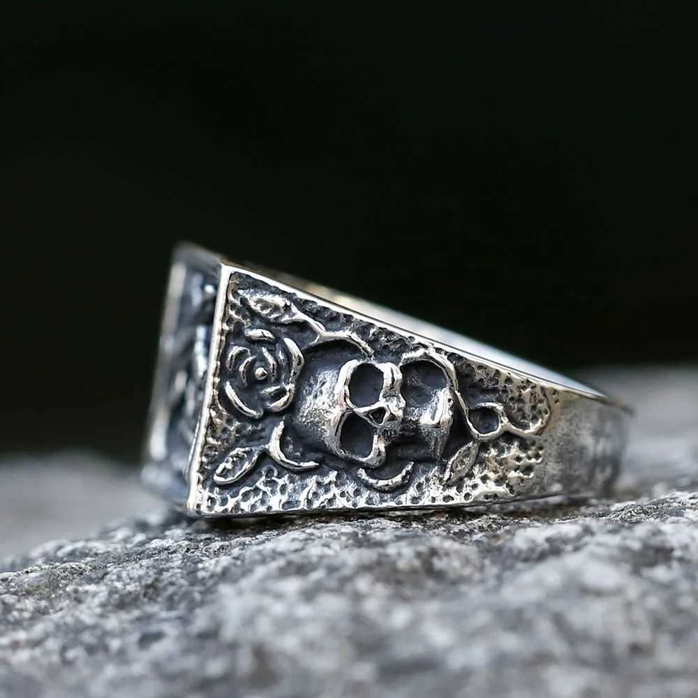 2022 NEW Mens 316L stainlesssteel rings Punk Rock Gothic Pistol skull ring for teens fashion Jewelry for gift free shipping J251020