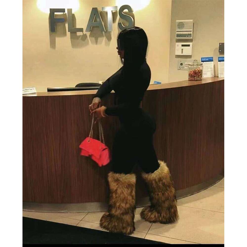 2025 Women Winter Thigh Fluffy Ladies Furry Faux Fox Long Warm Shoes girls New Designer Plush Knee High Fur Boots