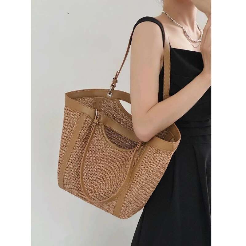 New Large Capacity Vegetable Basket Straw Shoulder Underarm Bag Suotong2520