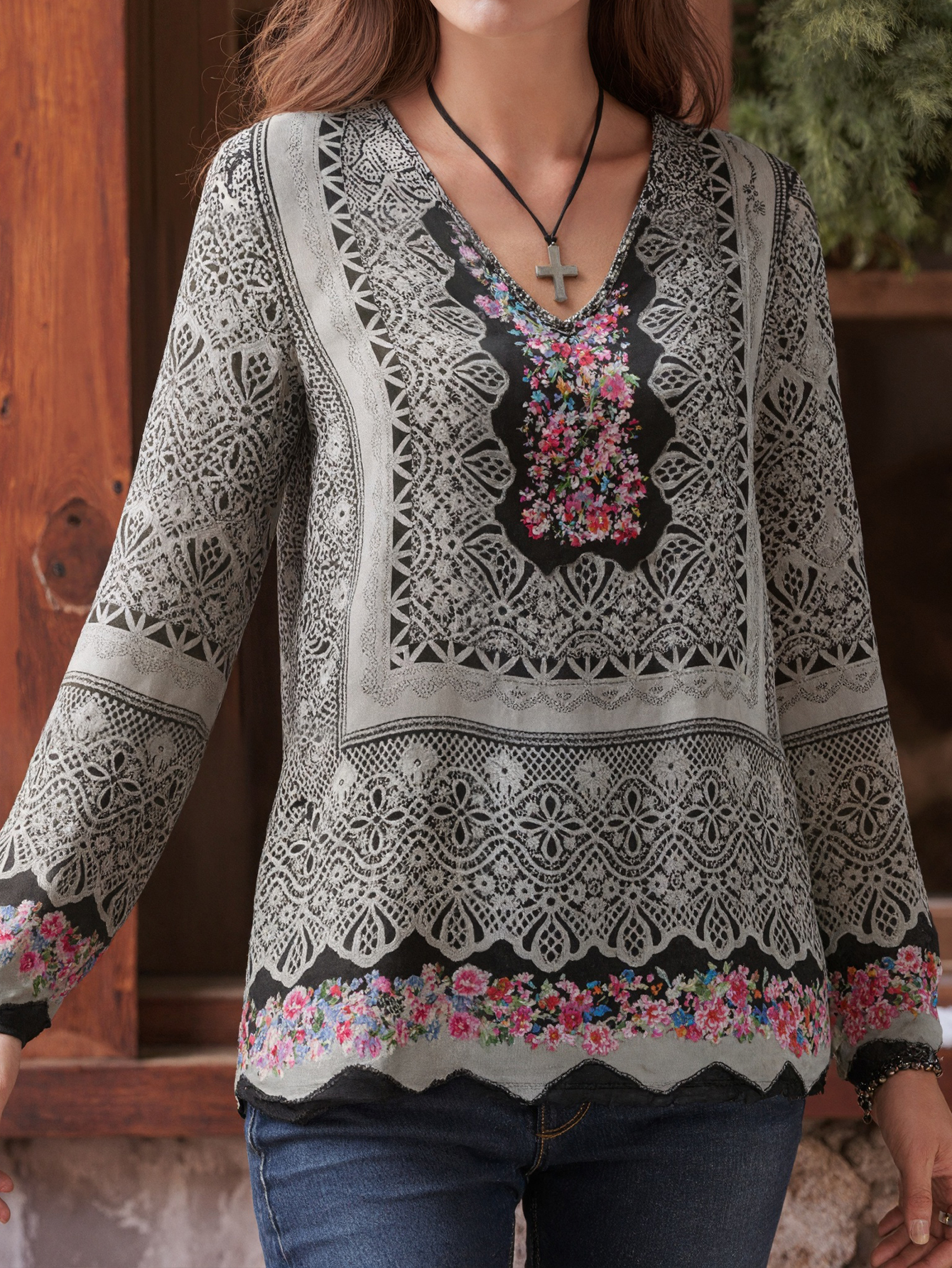 Women's Retro Ethnic Style V-Neck Thin Long Sleeve T-Shirt, Fashion Milk Silk Top (S-XXL, Black Gray)-CF43476