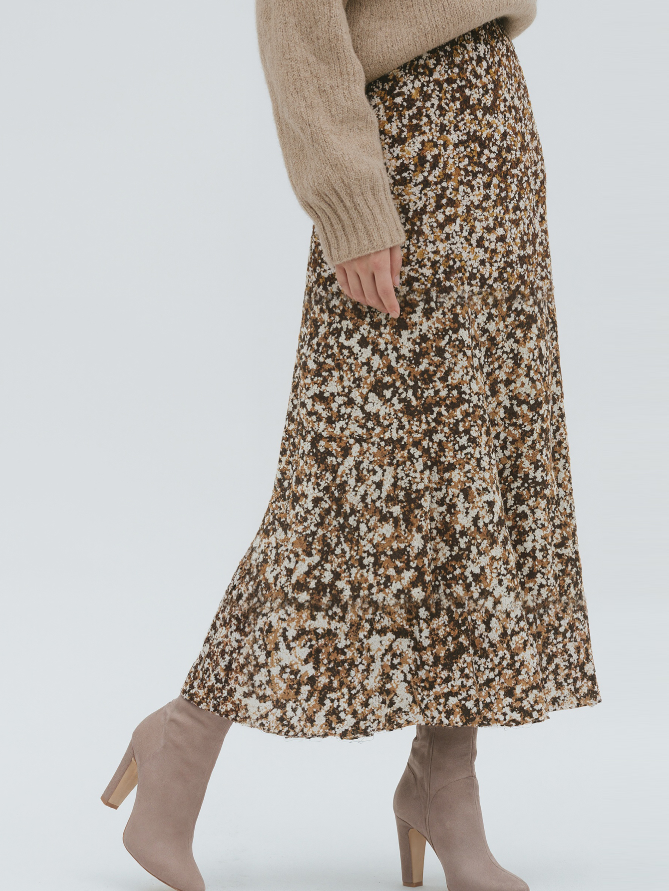 Women's Autumn & Winter Fashion Elegant Milk Silk Midi Skirt, Casual Elastic Waist Floral Printed Skirt for Office & Outing-CF56409