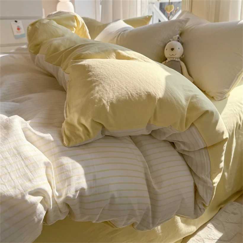 Ins Stripes 100 Washed Cotton Bedding Set with Pillowcase Bed Sheet Quilt Cover Single Double King Queen Size Duvet Cover Set H260411