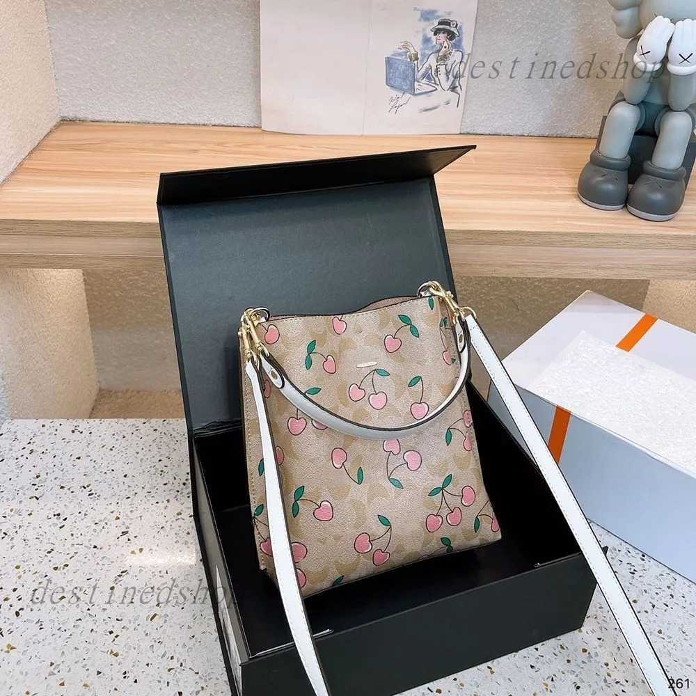 Bag Designer Handbags Women Printed Leather Handbags Women Purse Large Handbag Various Styles Flowers Cherry Bucket Bag