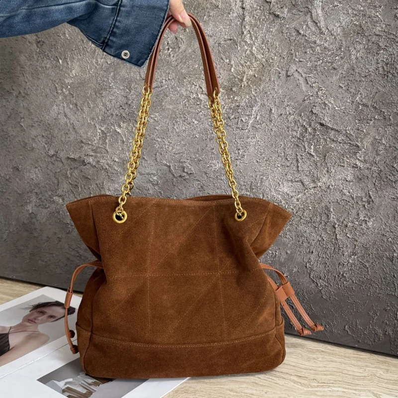 Retro Suede Frosted Womens Bag Chain Armpit Bag Versatile Drawstring Shoulder Bag Lady Highend Big Cloud Tote Bag 251015