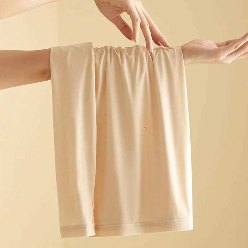 Thermal Clothing Woman For Cold Seamless Thermal Underwear Set Womens Thermal Underwear Thermal Top 2PCS Set Suit WinterT251020