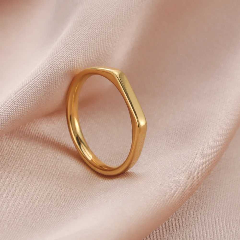 Skyrim Minimalist Signet Rings Women Men Stainless Steel Wide Rectangle Geometric Rings Fashion Wedding Jewelry Gift J251020