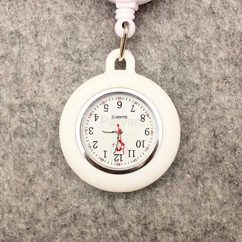 Sanrio 5 Colors Retractable Cartoon Kuromi Kitty Nurse Doctor FOB Pocket Watches Hospital Medical Badge Reel Gifts Clip Watch L251020