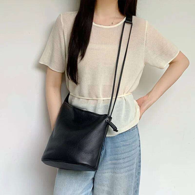 Genuine Leather Bucket Underarm New Niche Design Top Layer Cowhide Simple Vintage Women One-Shoulder Crossbody Bag Suotong251020 Suotong1020