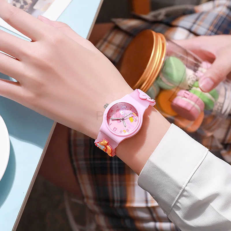 Sanrio Summer Kt Cat Watch Kawaii Anime Peripherals Cinnamoroll Hello Kitty Kuromi Cute Surprise Fashion Kid Exquisite Watch Toy Gifts L251020