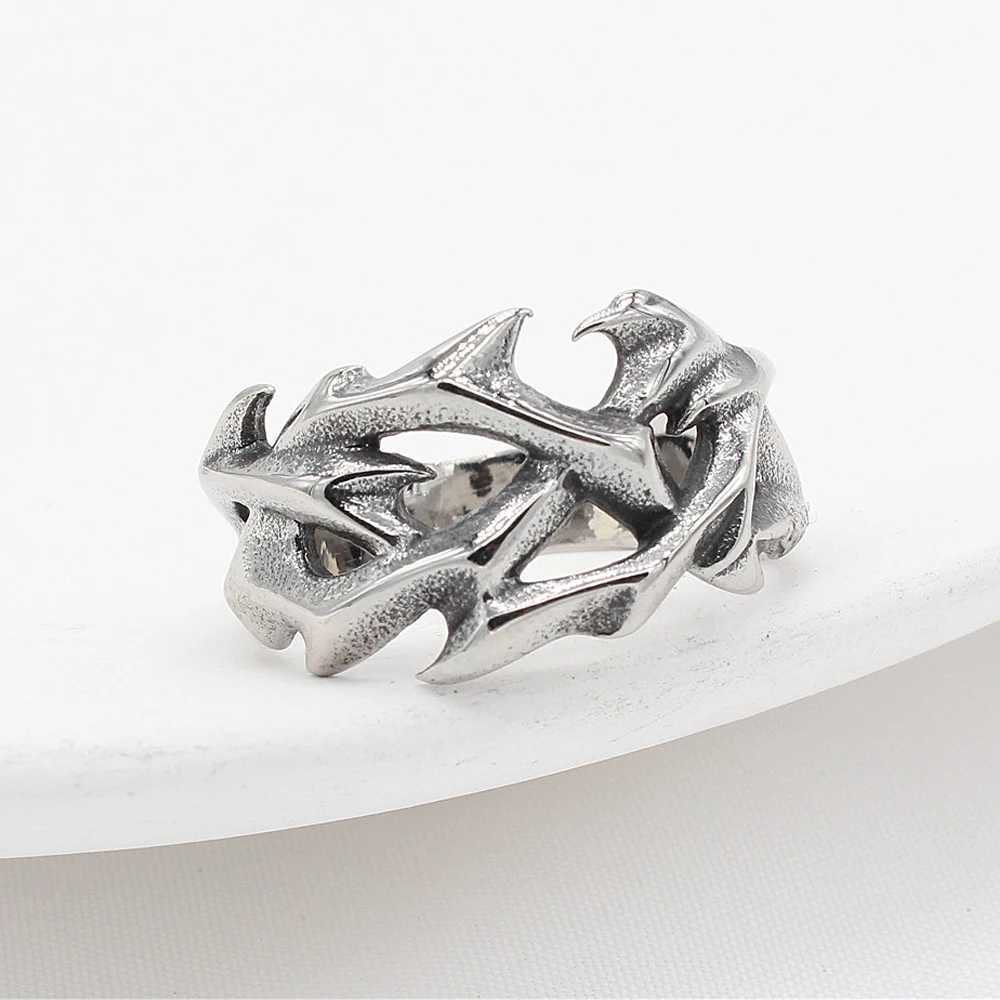 Vintage Punk Stainless Steel Crown of Thorns Rings For Men Women Hollow Out Design Fashion Party Male Jewelry Gifts J251020