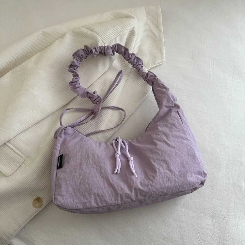 Fashion Lightweight Pleated Dumpling Bag Nylon Versatile Drawstring Bag Large Capacity Casual Womens Shoulder Bag HandbagT251020