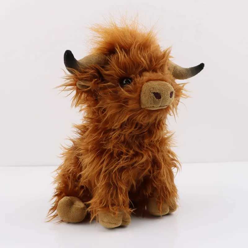 30cm Simulation Kyloe Highland Cow Animal Plush Doll Soft Stuffed Highland Cow Cattlle Plushie Gift for Kids Boys Girls J251020