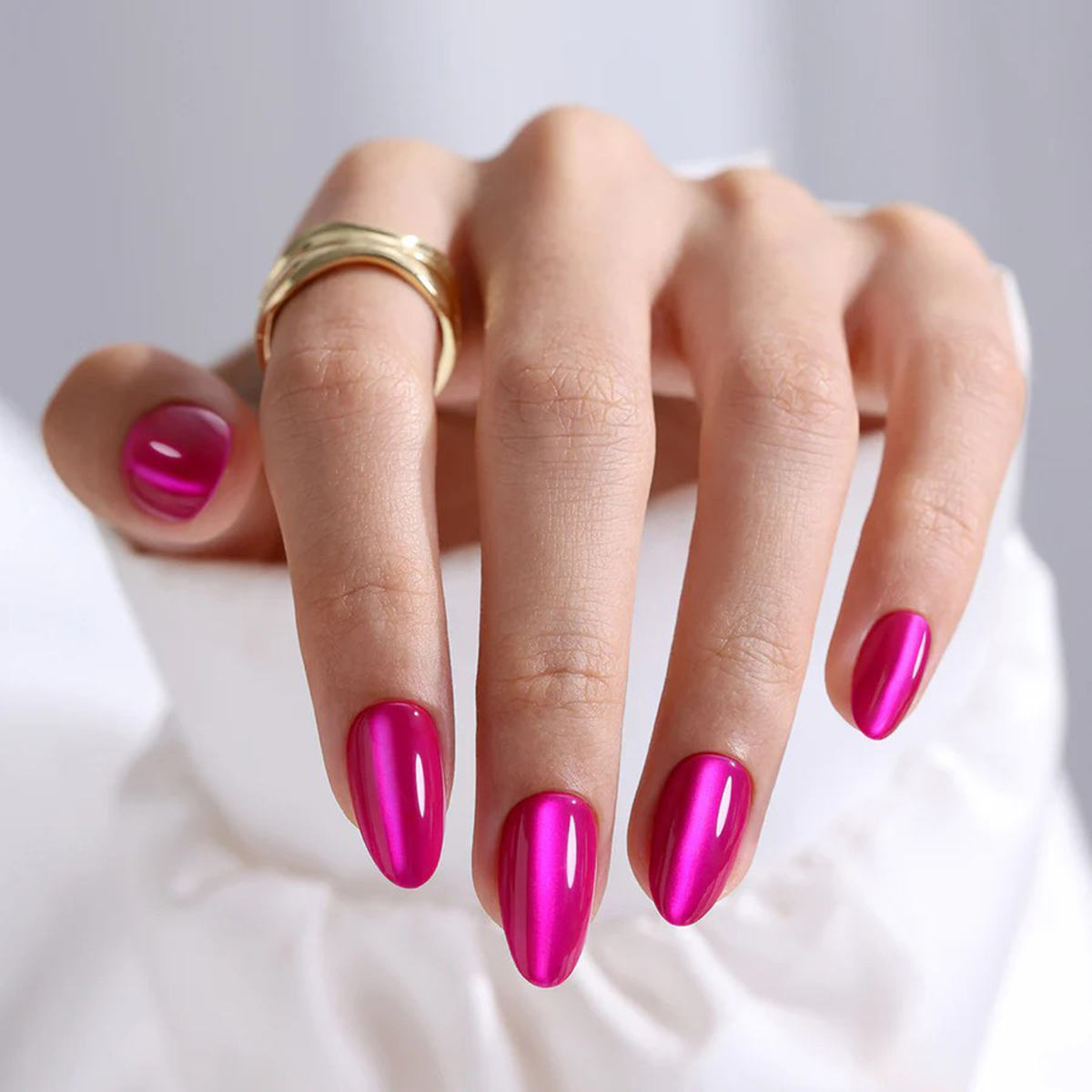 gel cateye pink soft gel presson nail tips they fit perfectly and naturally there are 16 sizes to choose from 32 reusable nail tips in total