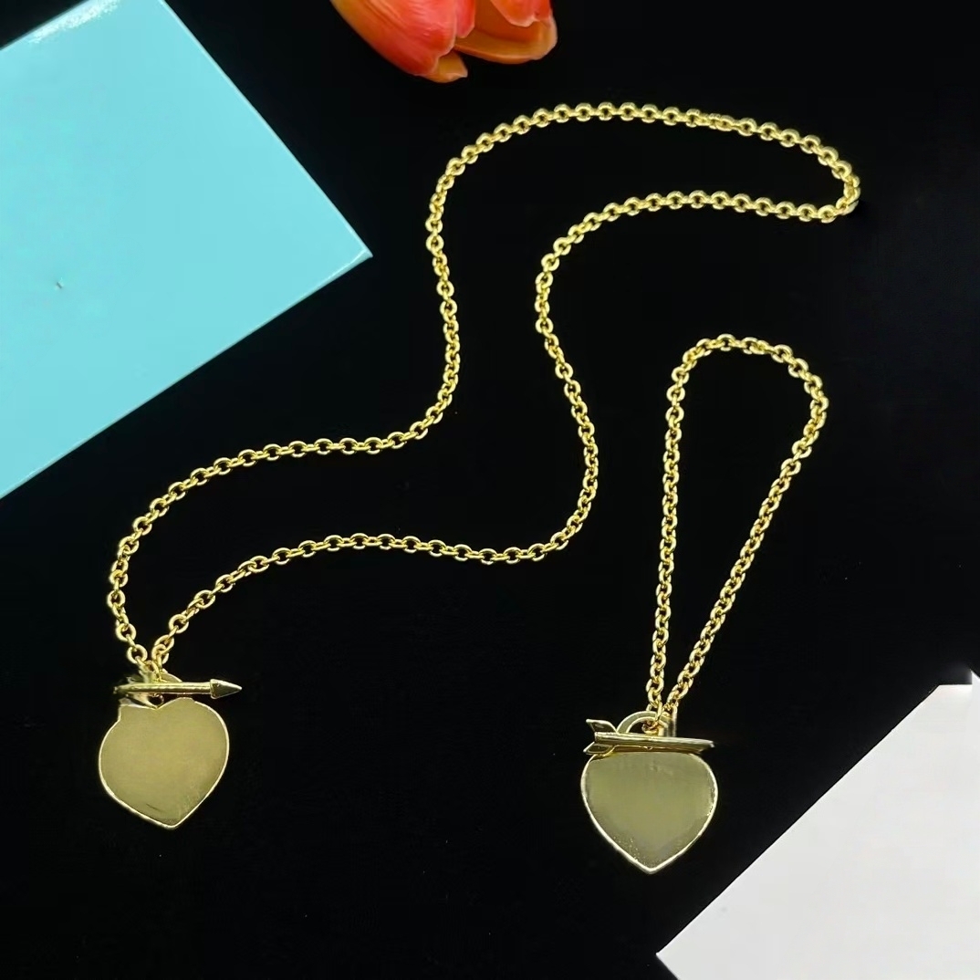 Necklaces for Women diamond-encrusted heart-shaped necklace stud earrings Birthday Jewelry Gifts Adjustable Chain