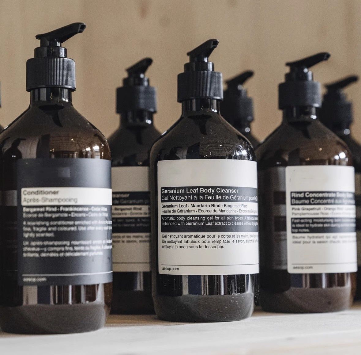 Aesop Revitalizing Aromatic Hand Cream 500ml Hand Sanitizer Scrub Exfoliating Moisturizing Lotion Fast and Free Ship