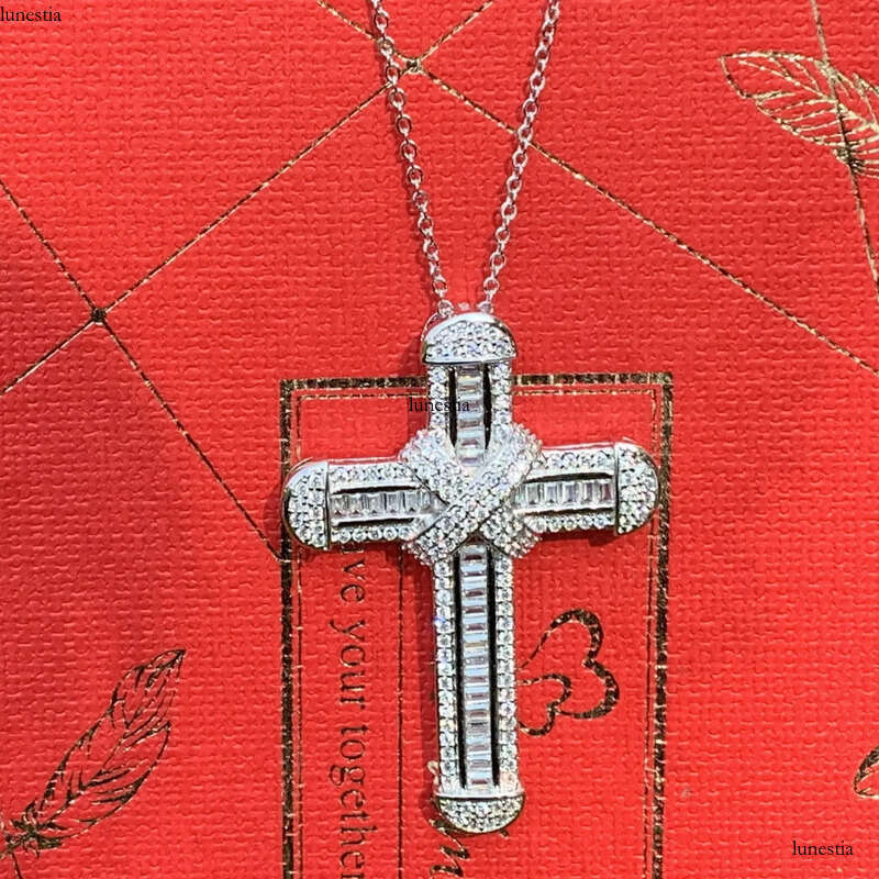 Classical Fashion Jewelry Sterling Sier Pave White Sapphire CZ Dia Gemstones Eternity Party Women Cross Pendant Wedding Necklace
