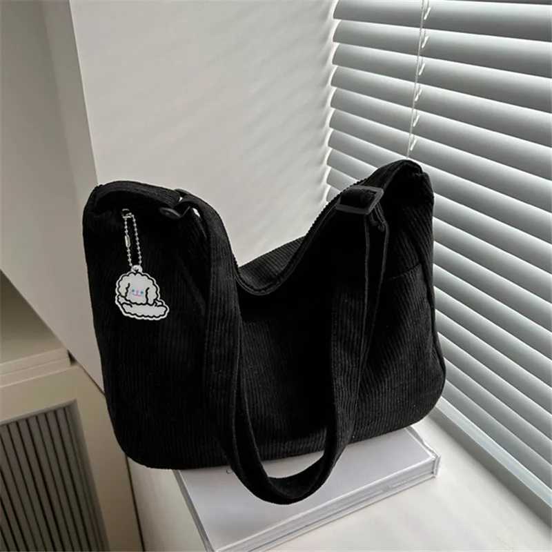 Fashionable Literary Trend Single Cross Body Bags Student Casual Version Simple Dumpling Shoulder Bag Suitable for Daily UseT251020