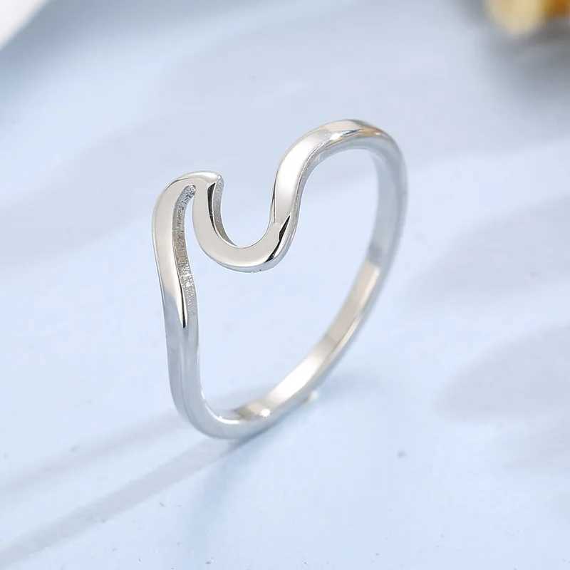 316L Stainless Steel Wave Rings For Women Men New Simple Design Sea Wave Shape Ring Size 510 Surf Wavy Jewelry J251020
