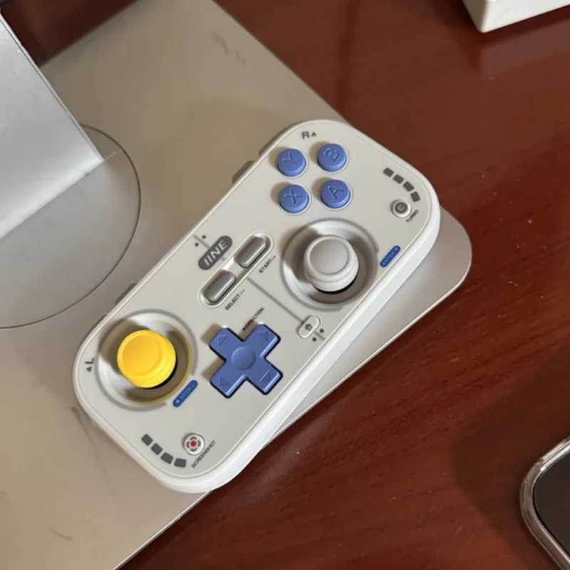 Iine Retro Mini Game Controller Card Hall Joystick Portable Page Flip Streaming Simulator Switch2 Android Ios Pc Car Ns Gamepad J251120