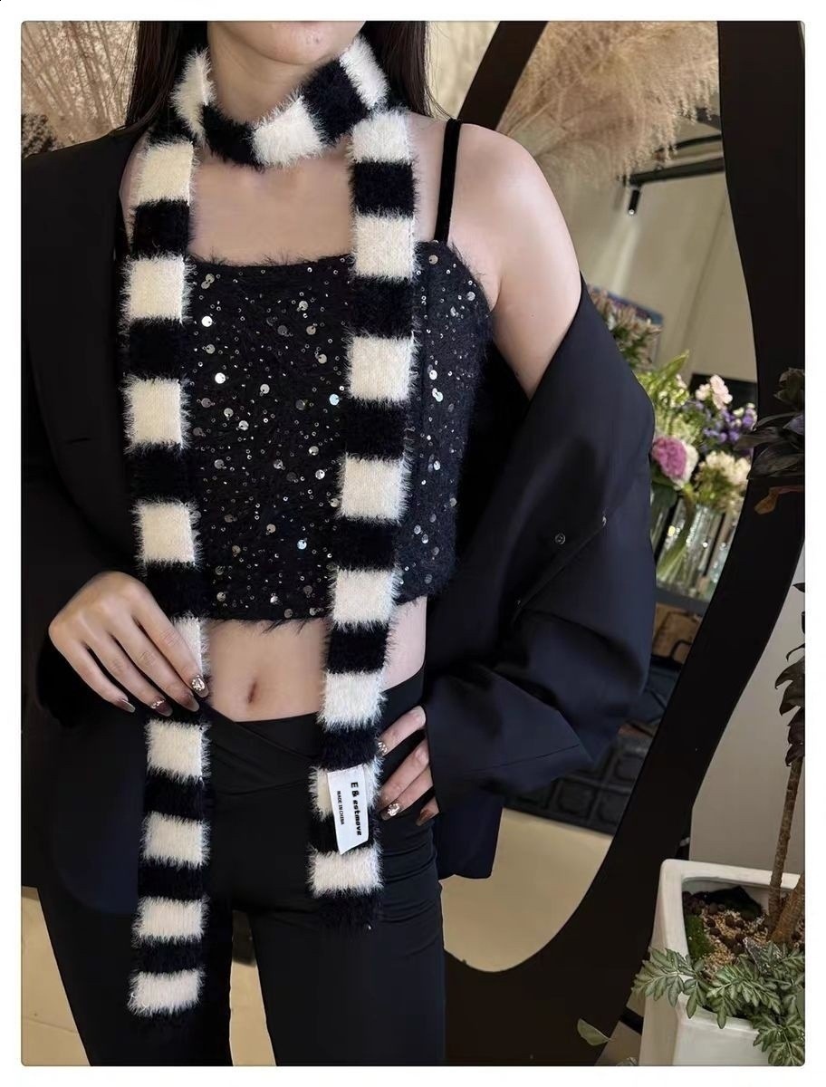 Y2K colored cashmere striped scarf for women cute winter plush warm necklace Japanese childrens scarf couple thick packaging 241007