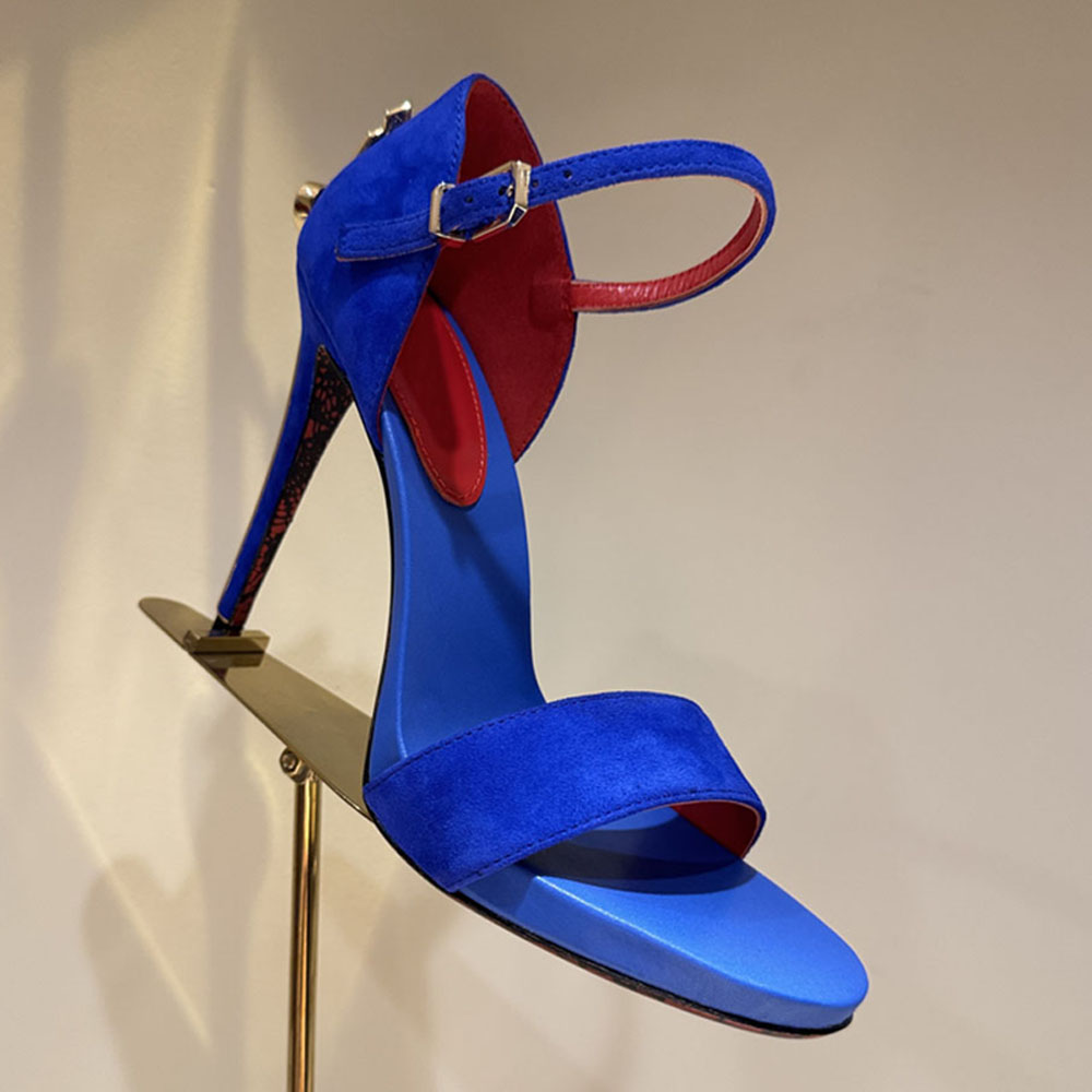 Dagger embellished Stiletto heel Sandals Peep Toes high heel shoes Luxury designer women Buckle sandals Charm evening shoes Fashion dress shoes 12cm Bring box