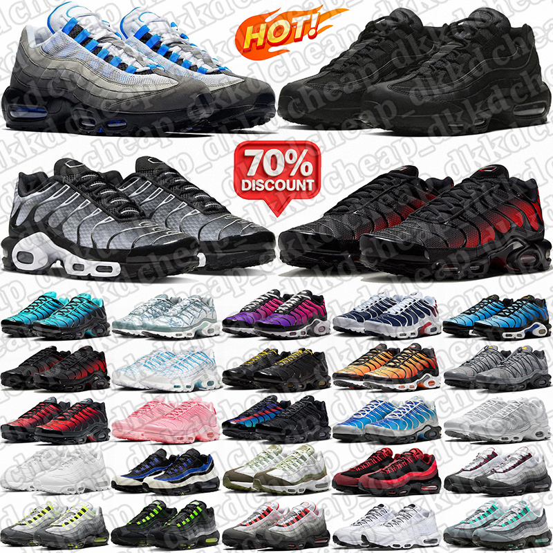 free shipping men women designer running shoes durable sneakers mens outdoor athletic sports trainers black blue grey white