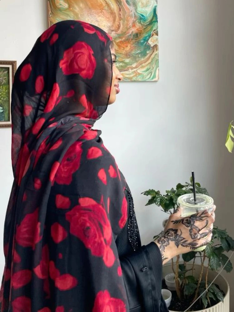 Rose Flower Print Hijab Chiffon Print Scarf hijabs for women Romantic Fashion Ladies Silk Shawl turbans for women Travel Shawl 251017