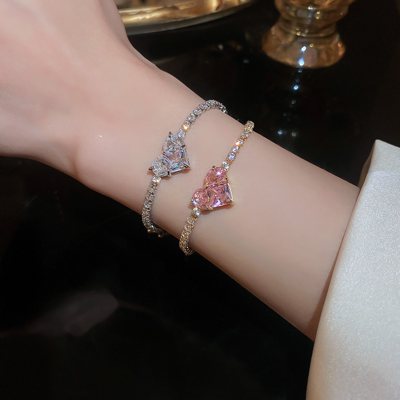 Light Zircon Heart Adjustable Korean Fashion Design Sense Bracelet for Classmates and Best Friends Versatile Jewelry - view 3