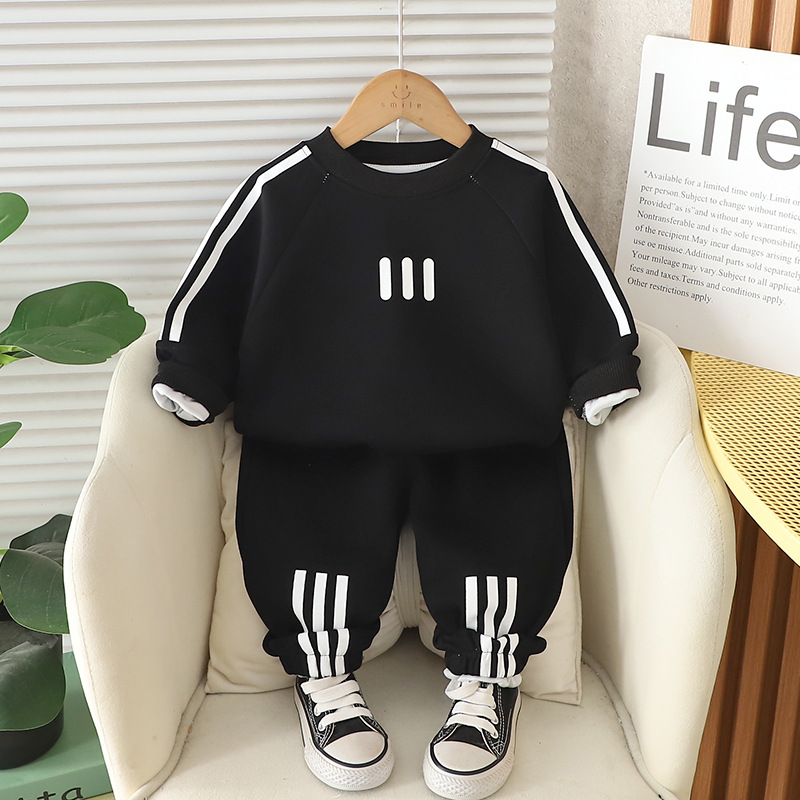 2025 new hot selling striped round neck long sleeved stylish versatile hoodie two-piece set for boys and babies in spring
