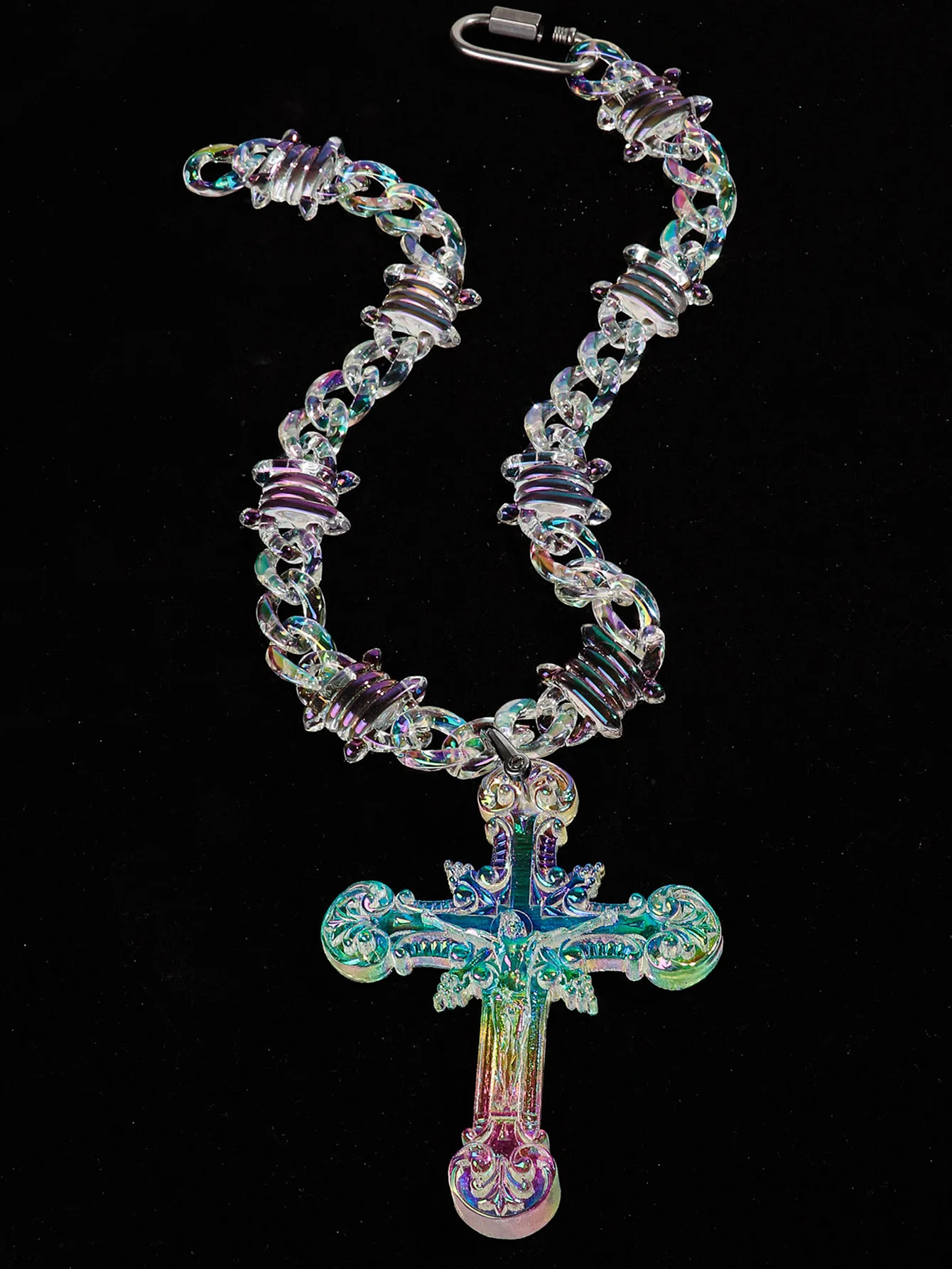 Iridescent Clear Big Jesus Christ Cross Acrylic Pendant Necklace for Women Men HipHop Barbed Wire Chain Necklace Jewelry Gift 251017