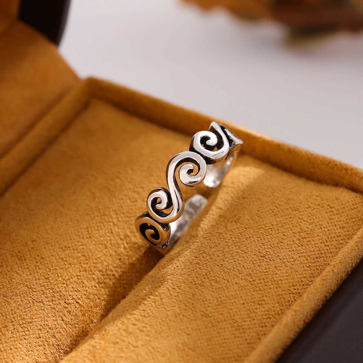 Popular Creative Personality 925 Sterling Silver Jewelry Thai Silver ful Female Simple Fashion Opening Rings R263 J251020