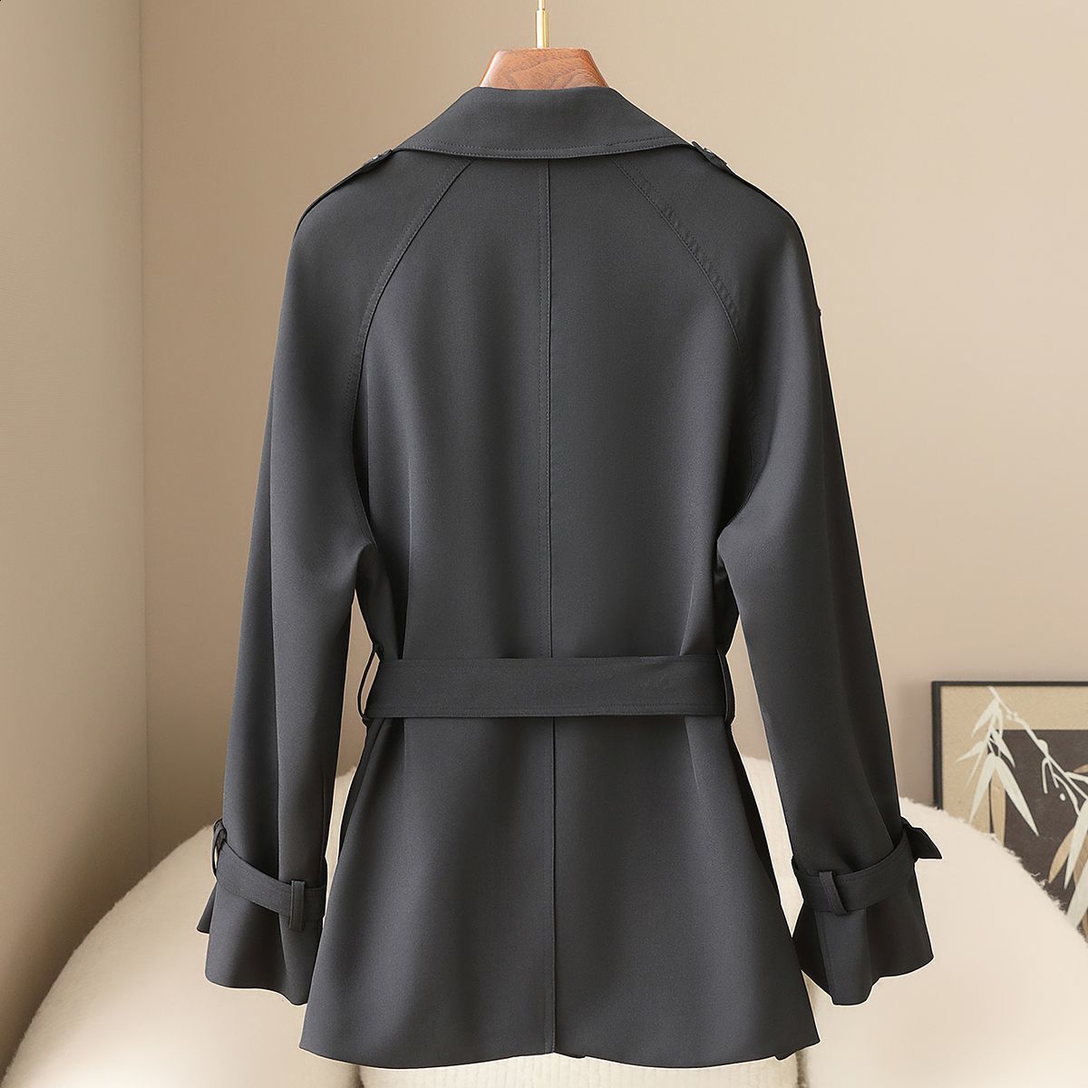 Women's Trench Coats Short Windbreaker Women Spring Autumn Fashion Black Trench Coat Loose Coats Female DoubleBreasted Outerwear 230822
