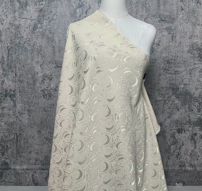 Elastic light relief three-dimensional rabbit head rose suit jacket with jacquard fabric.