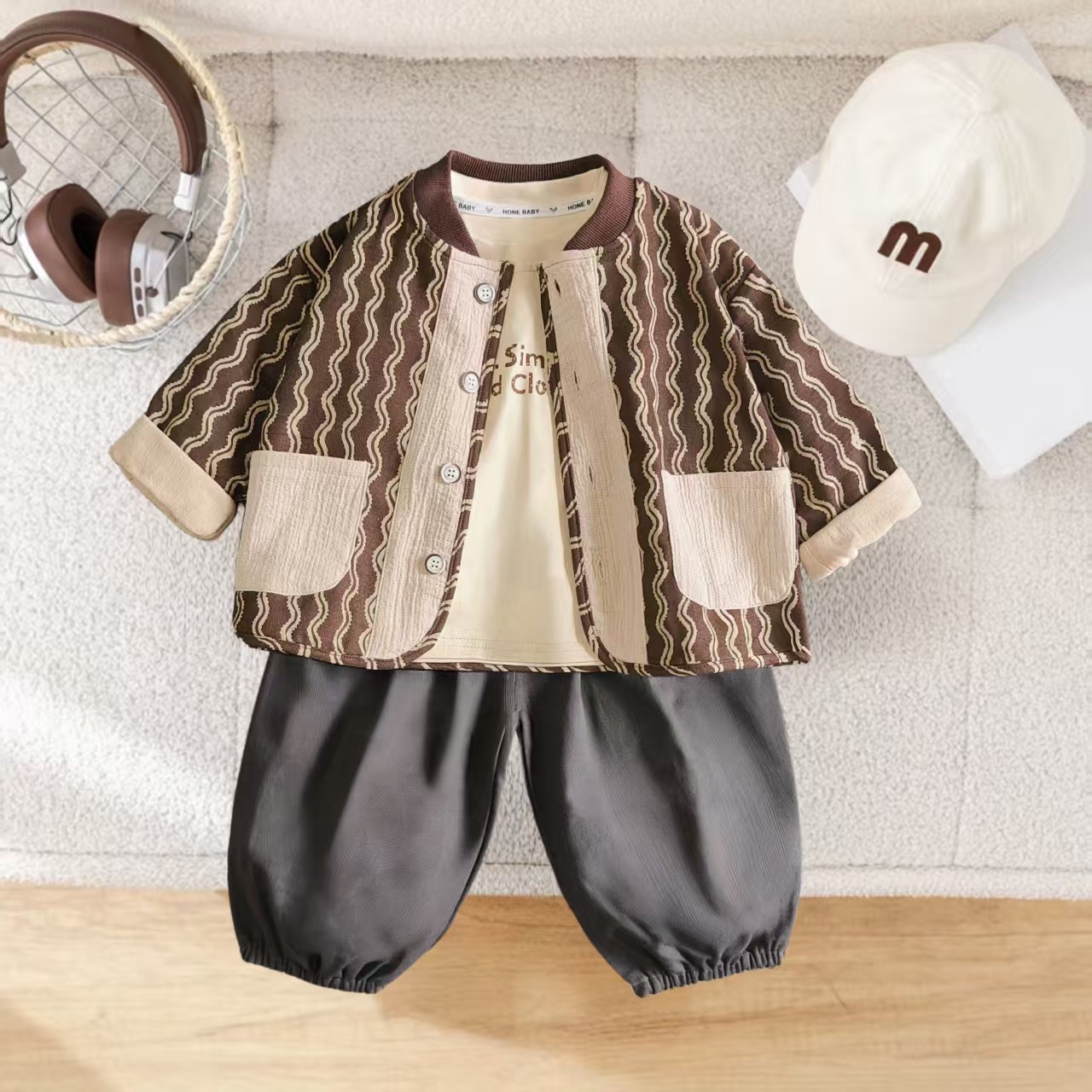 2025 New Hot selling Boys' Autumn Clothing, Children's Clothing, Spring and Autumn Three piece Set, Handsome 1-4 Year Old Baby Autumn