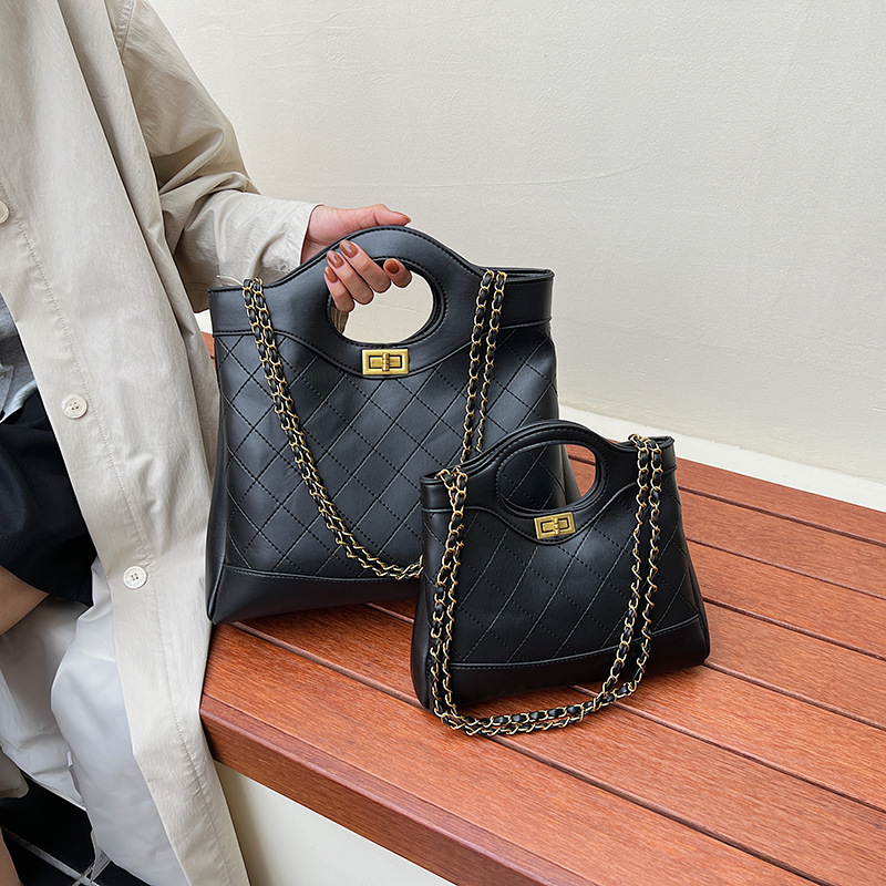 free shipping designer shoulder bags 2025 autumn and winter new diamond grid chain bag fashionable versatile casual large capacity tote bag for woman