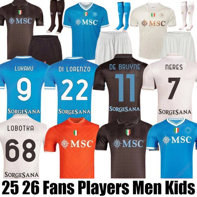 2026 BEUKEMA NERES Football Shirts McTOMINAY Napoli Jersey Top Kit Men Kids SetLUKAKU DE BRUYNE HOJLUND Napoli 25 26 Soccer Jerseys Maglia LANG LUCCA MARADONA Naples