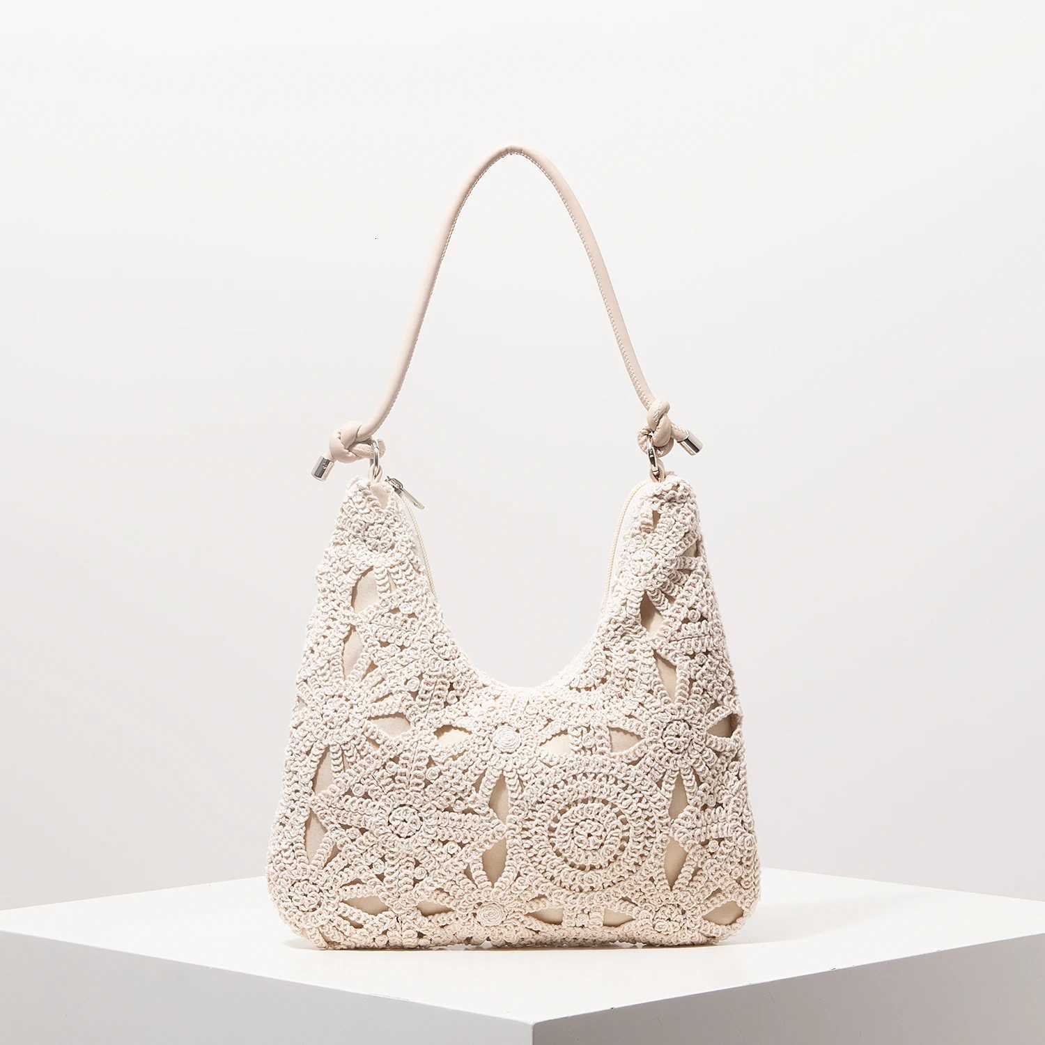 Pattern Hollow Woven BagBoho Beach Bags Premiun Style Shoulder Bag For LadiesVacaition Outfits WomenTravel Must HavesT251020