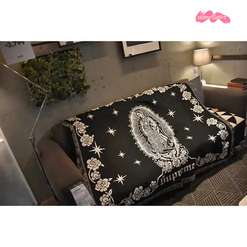 Tapestry Street Art Blanket - Virgin Mary Design, Lightweight Throw for Camping, Sofa Decor, and Xmas Blankets ddmysept