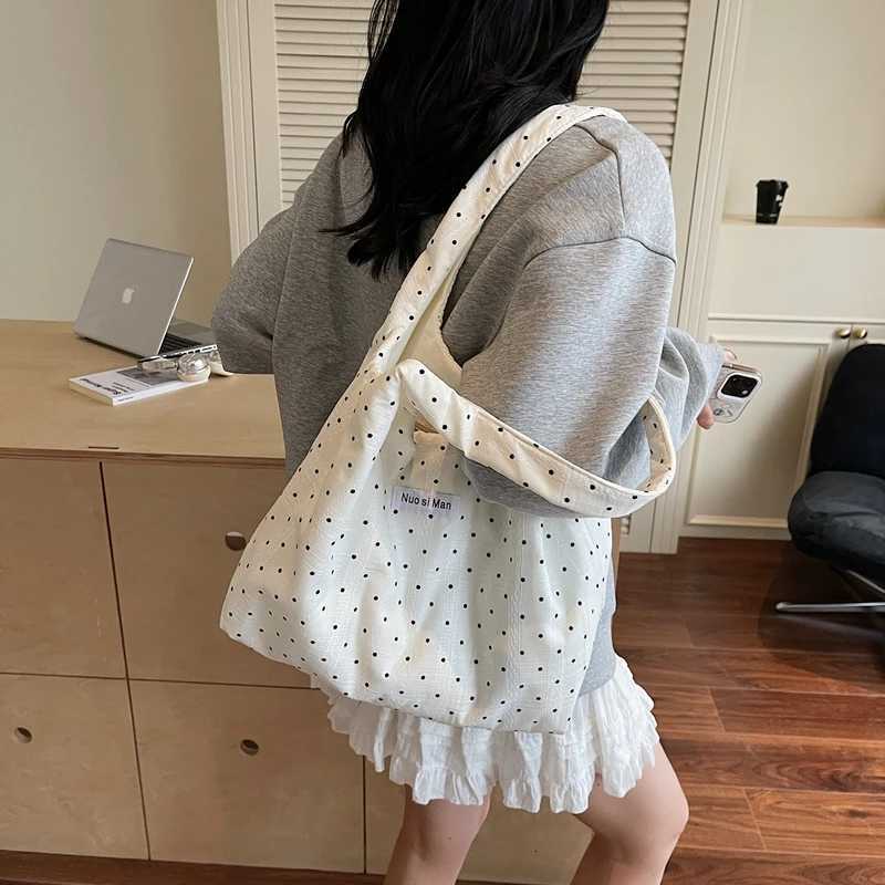 CANVAS Dots Plaid Fashion Tote Bags Casual Large Capacity Commuting Bags Female 2025 Hot Sale Casual Versatile Shoulder BagsT251020